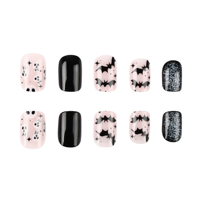 Gruselige Halloween-Themen Nagelkunst Brehn
