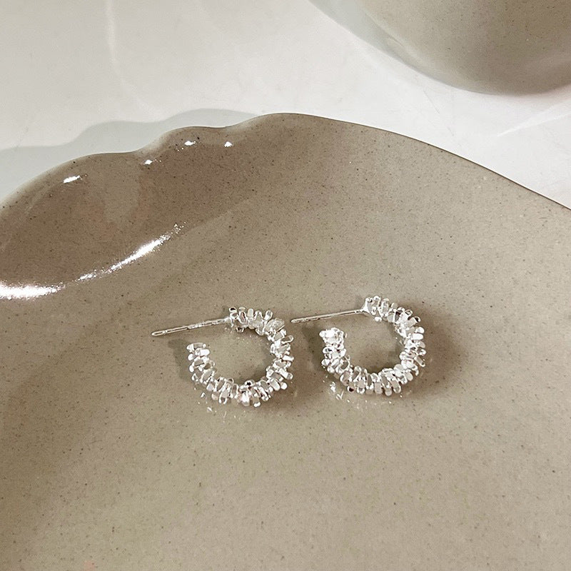 Glitzernde Creolen mit Funkelnden Details Brehn