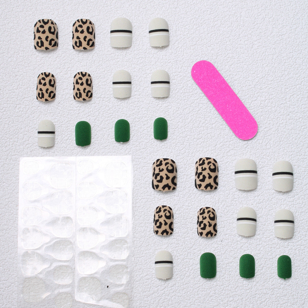 Trendige Nagelkunst Set Brehn