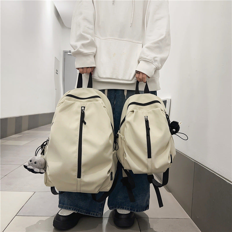 Rucksack mit Charmantem Tieranhänger und Innovativem Stauraum Brehn