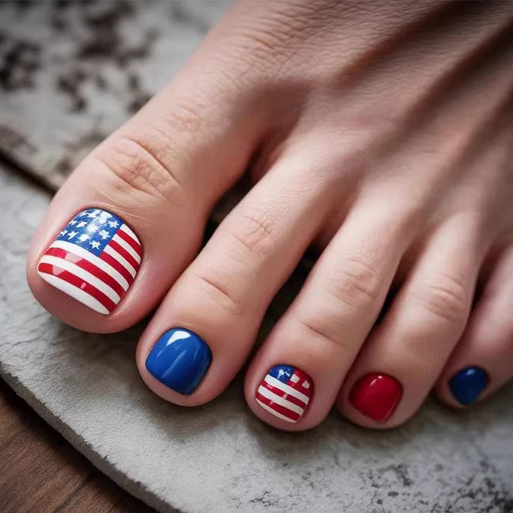 Fußnagelkunst mit Patriotischen Motiv Brehn