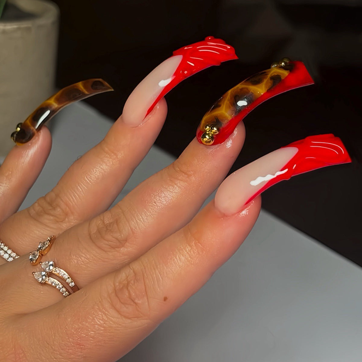 Kreative Acryl Press-On Nagelkunst Brehn