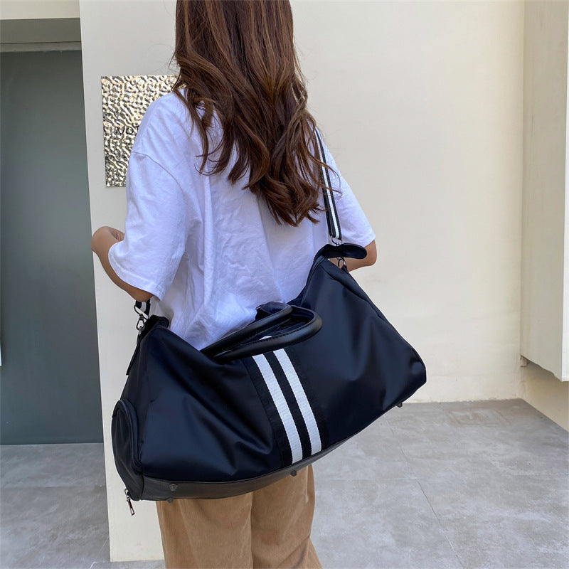 Sportliche Reisetasche mit Großzügigem Stauraum Brehn