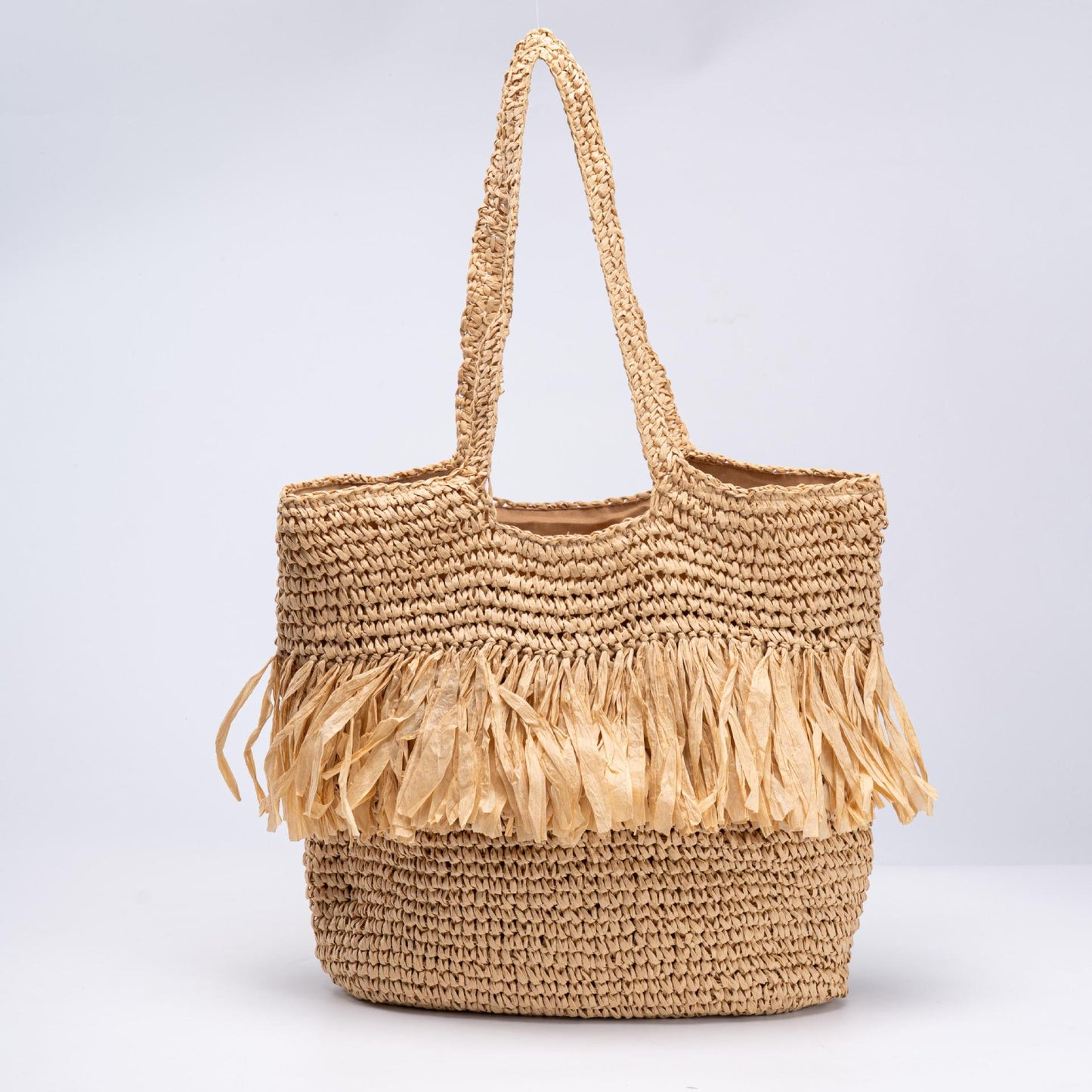 Elegante Strohtasche mit Fransigen Akzenten Brehn