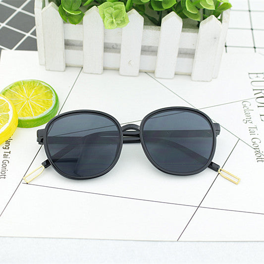 Damen modische quadratische Sonnenbrille mit transparentem Rahmen Brehn