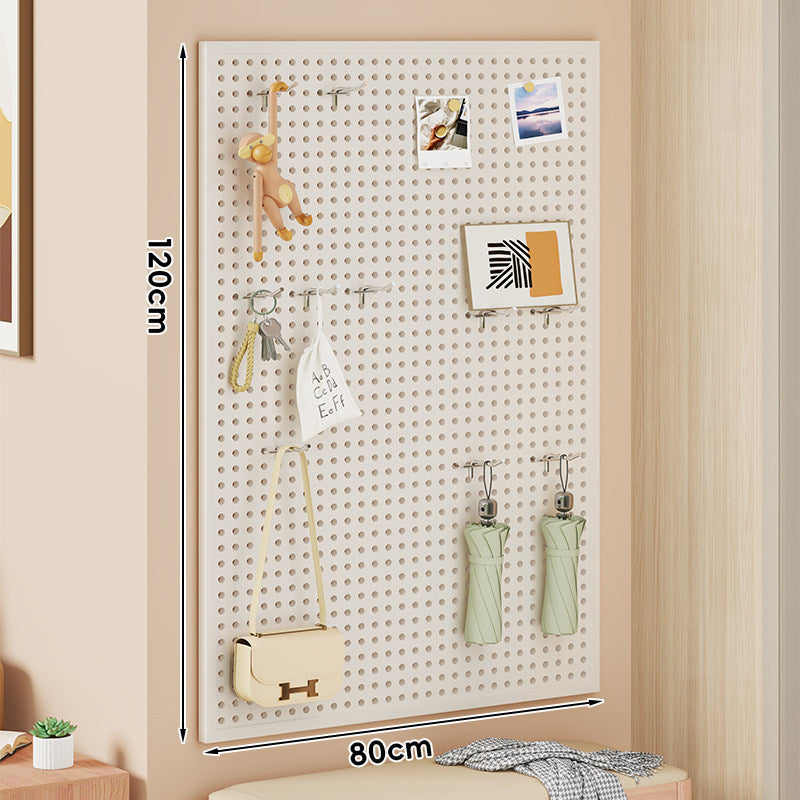 Wandmontiertes Lochplatten-Organisationspaneel mit modularen Haken