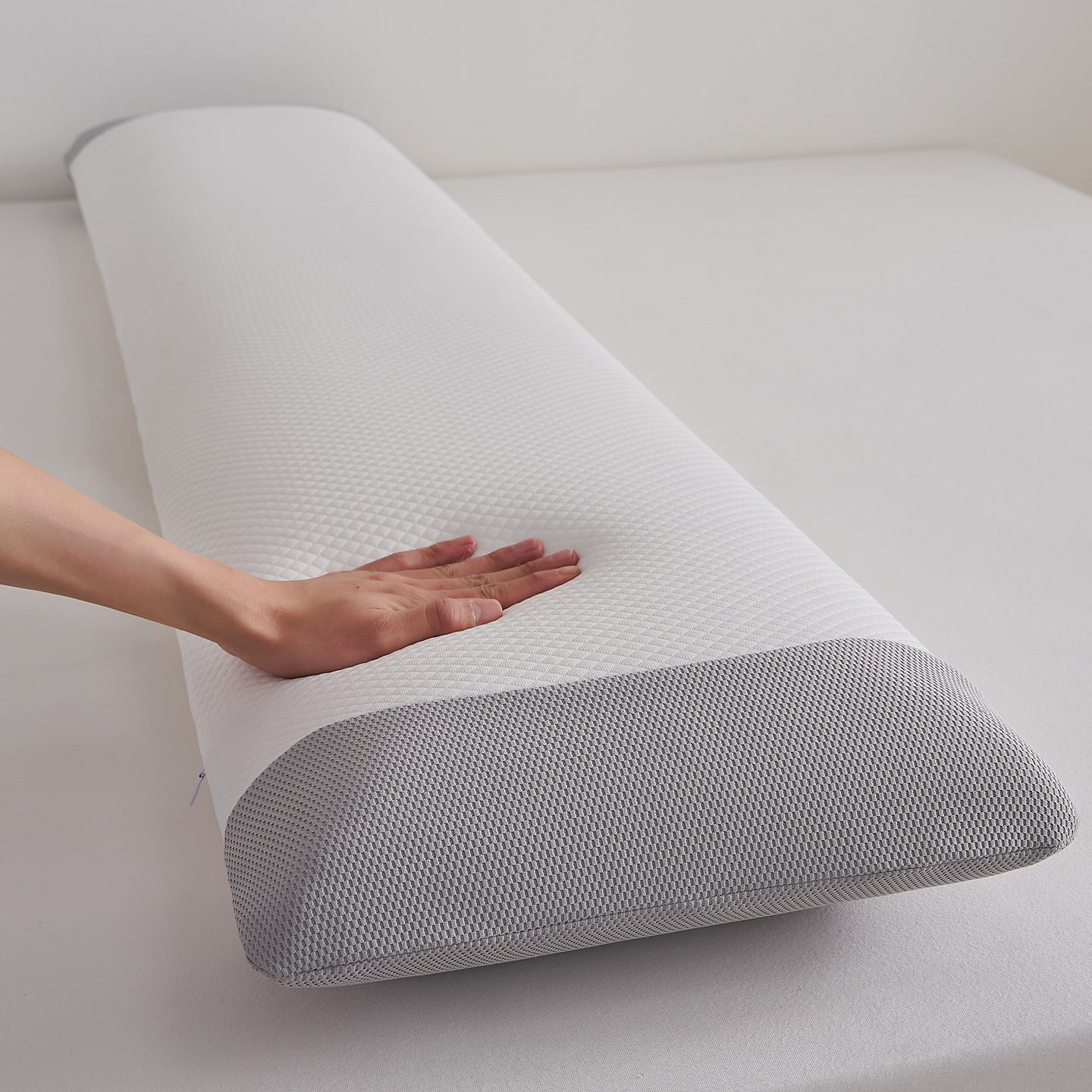 Ergonomisches Schlafkissen mit Klarem Design Brehn