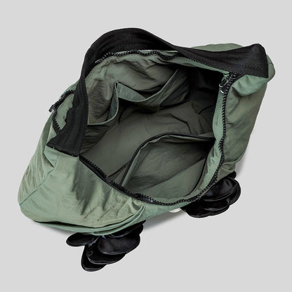 Blumengeschmückte Schultertasche