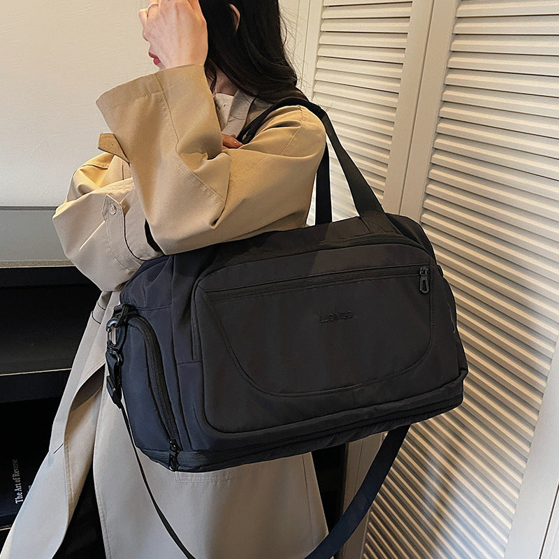 Geräumige Multi-Taschen Reisetasche