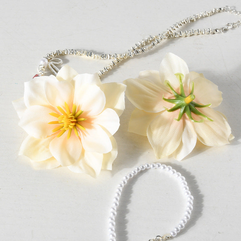 Dekorative florale Haaraccessoires