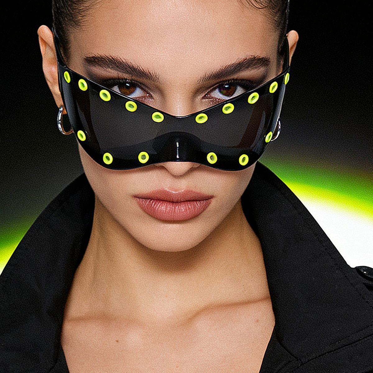 Damen Sportliche Designer-Sonnenbrille mit innovativen Metallakzenten Brehn
