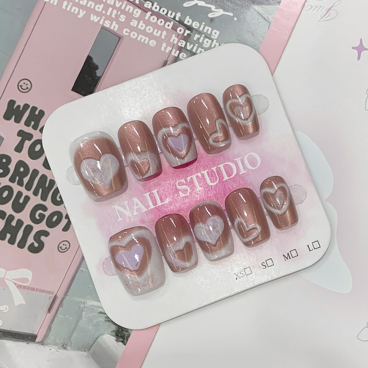 Künstliche Nagelspitzen im Herz-Design Brehn
