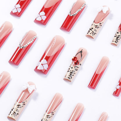 Künstlerisches Press-On Nagelset