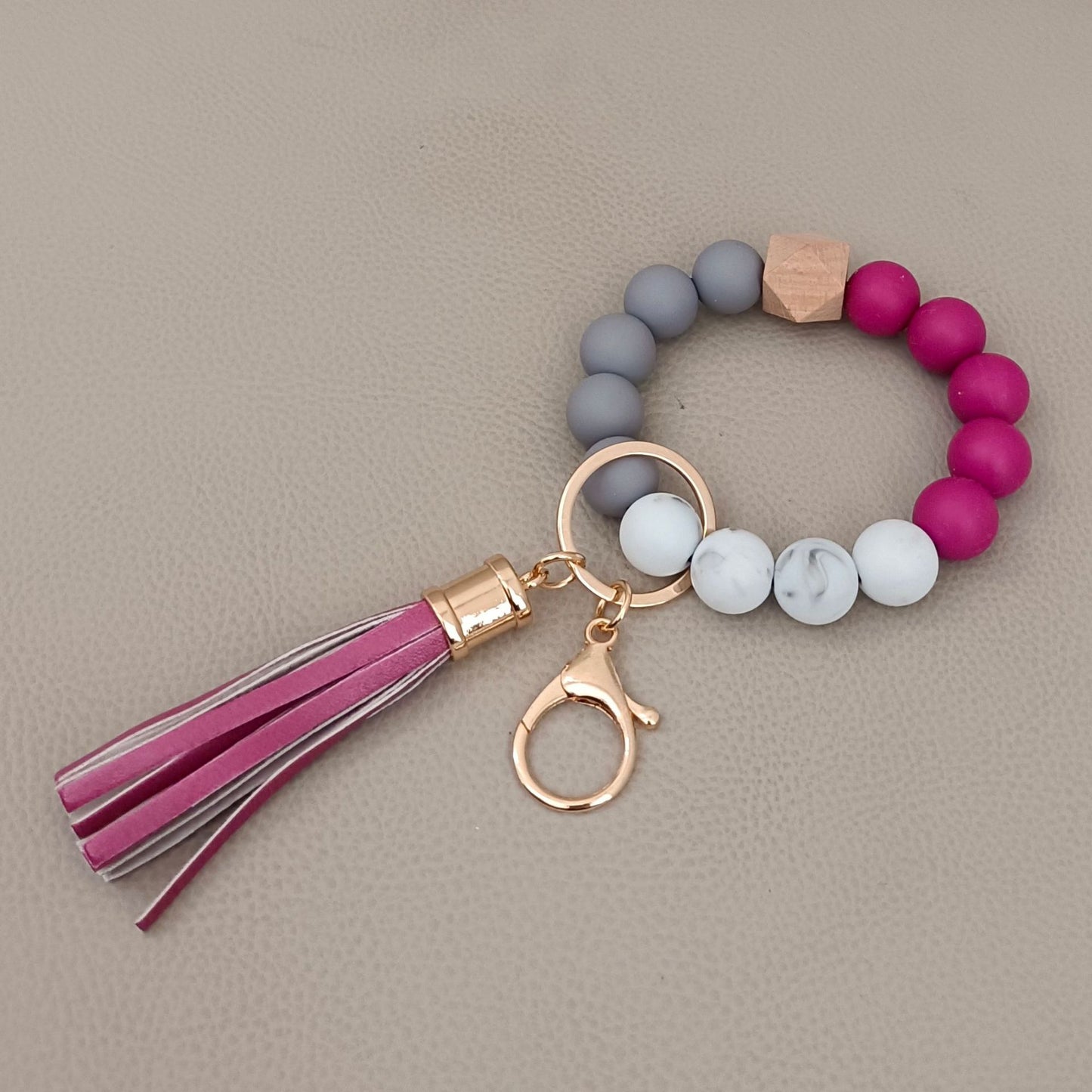 Stylische Schlüsselanhänger-Armband Brehn