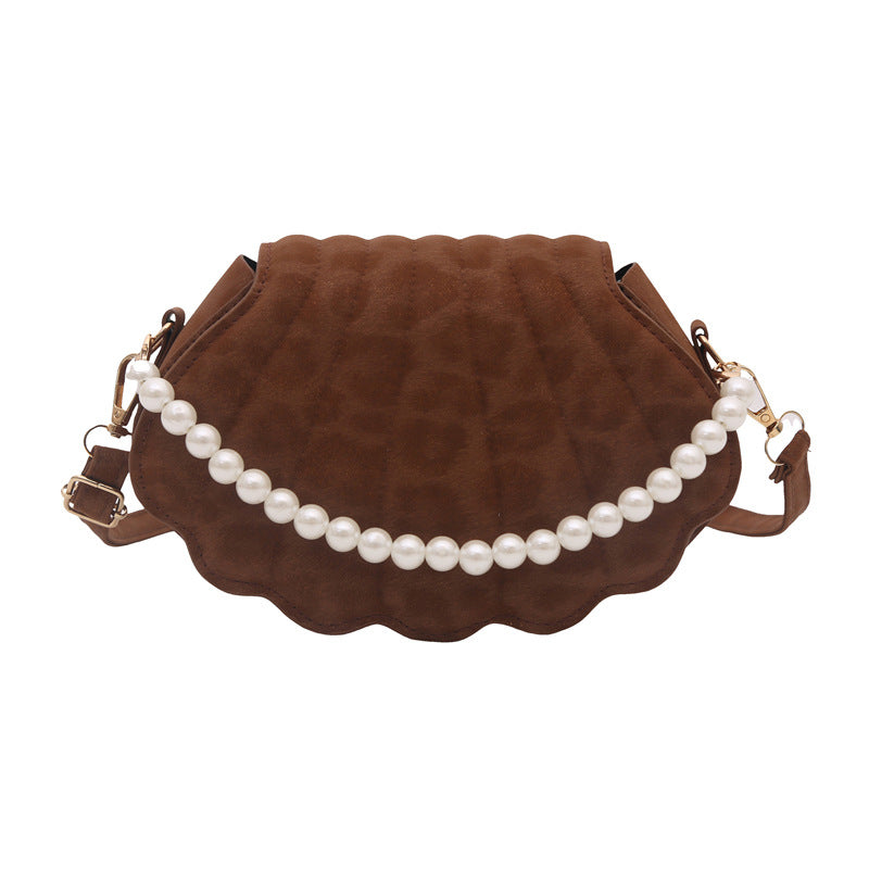 Elegante muschelförmige Umhängetasche Brehn