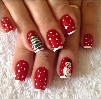 Künstlerische winterliche Nail Art Brehn