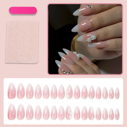 Kunstnagelset mit eleganten Rosenverzierungen Brehn
