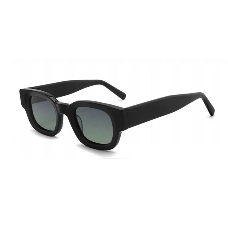 Damen Oversize Sonnenbrille mit robustem Kunststoffrahmen und UV-Schutz Brehn
