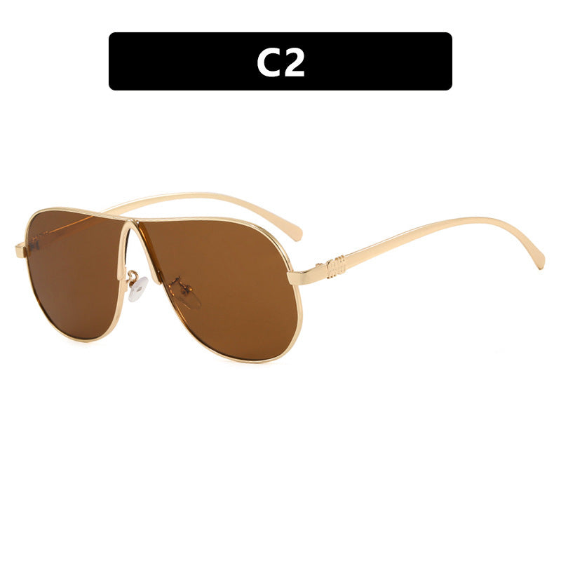 Damen oversized Sonnenbrille mit modernem Design Brehn