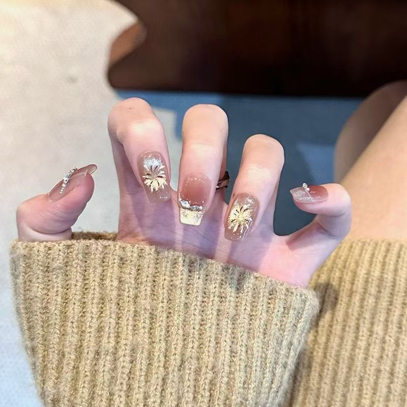 Elegantes florales Press-On-Nageldesign-Kit Brehn