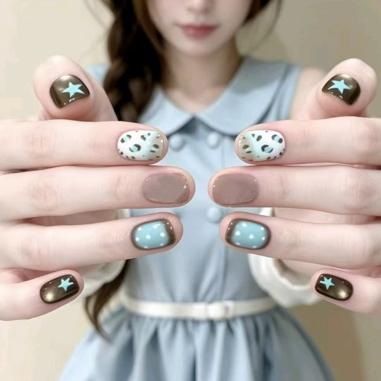 Trendige Grafik Nagelkunst Set Brehn