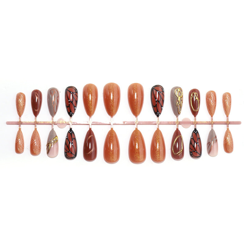Elegantes Künstlerisches Press-On Nail Set Brehn