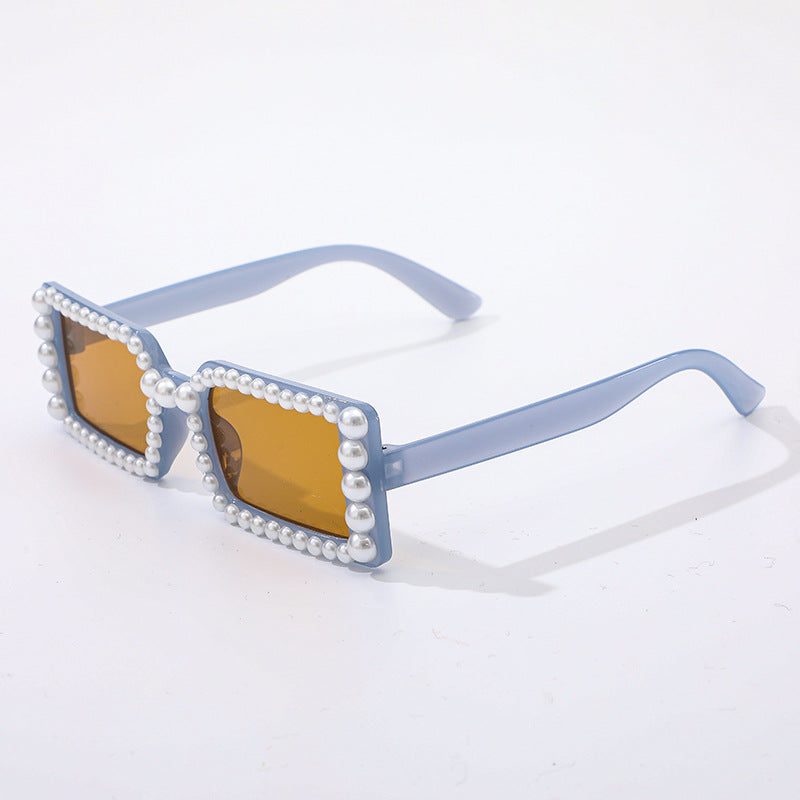 Damen Stylische Sonnenbrille mit Perlenverzierung Brehn