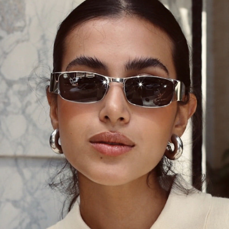 Damen modische rechteckige Sonnenbrille mit eleganten Gläsern Brehn