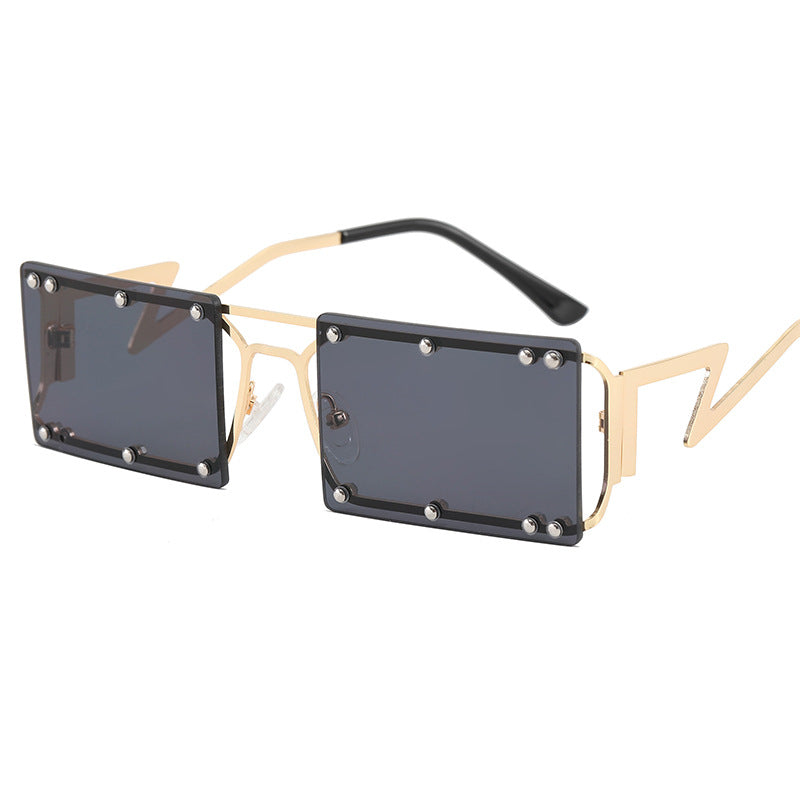 Damen Modische Sonnenbrille mit auffälligem geometrischem Design Brehn