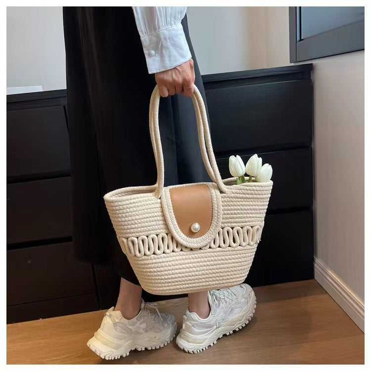 Handgefertigte Korbtasche mit Elegantem Lederbesatz Brehn