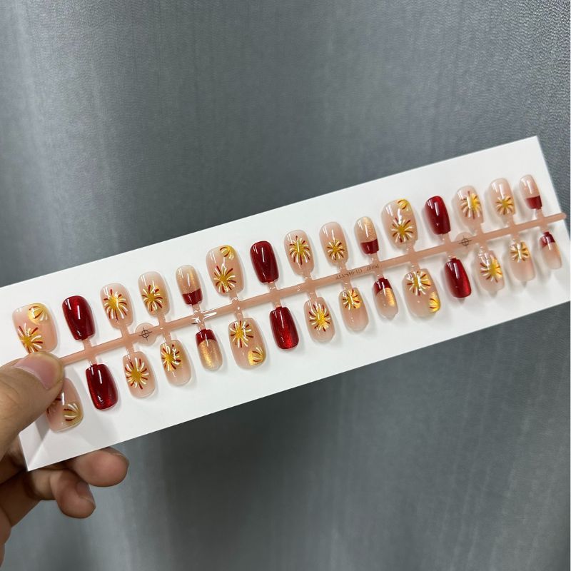 Künstlerisches Ombre Press-On Nagelspitzen Set Brehn