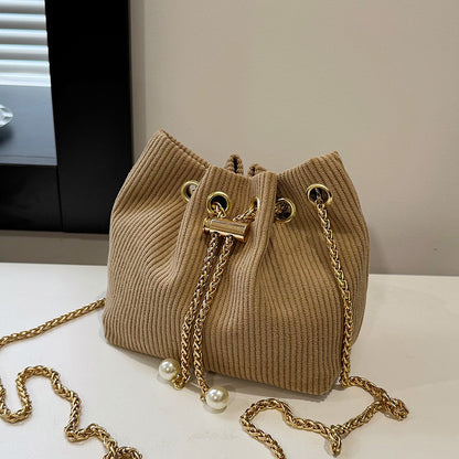 Elegante strukturierte Drawstring Bucket Bag