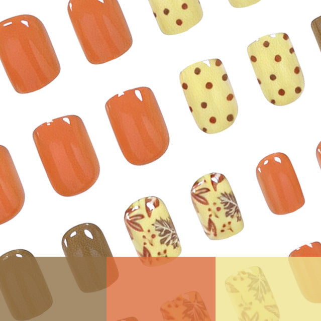 Saisonale florale Nagelkunst-Ergänzungen Brehn