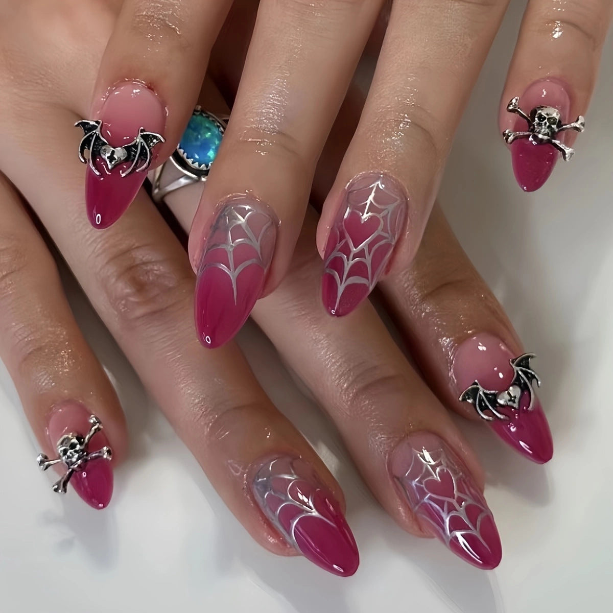Halloween-inspirierte Gothik Press-On Nagelset Brehn