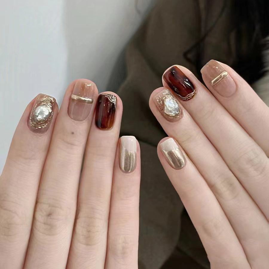 Glamouröses mit Edelsteinen verziertes Nail Art Set Brehn