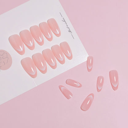 Künstlerisches glattes Press-On Nagelset Brehn