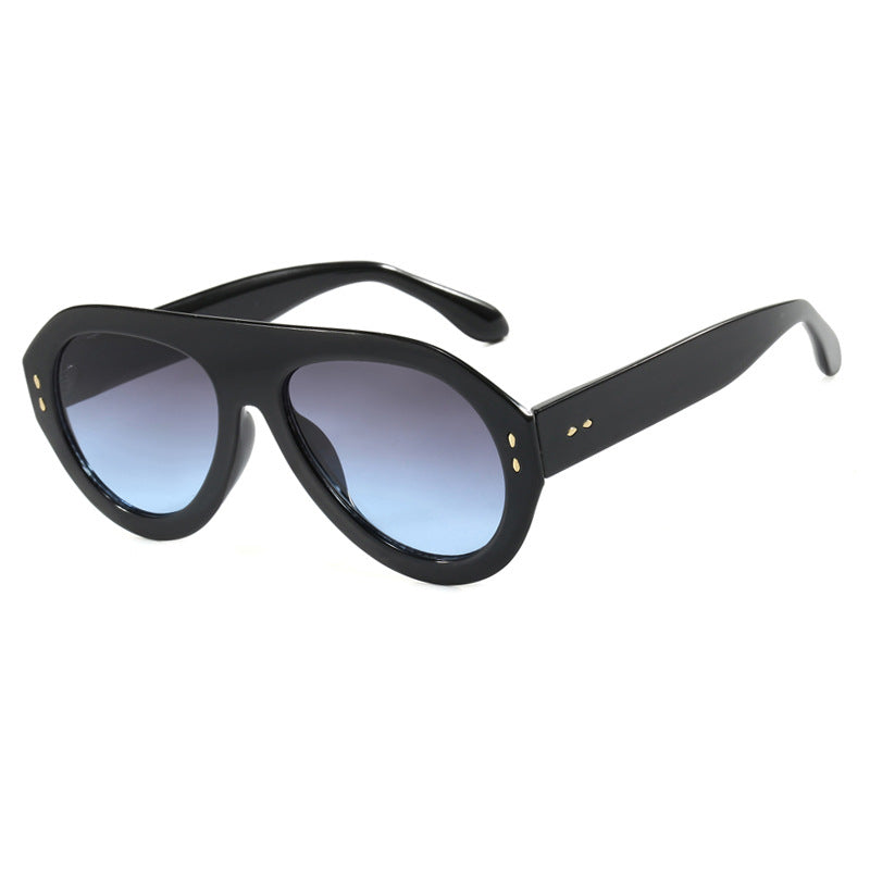 Damen modische Sonnenbrille mit extravagantem Design Brehn