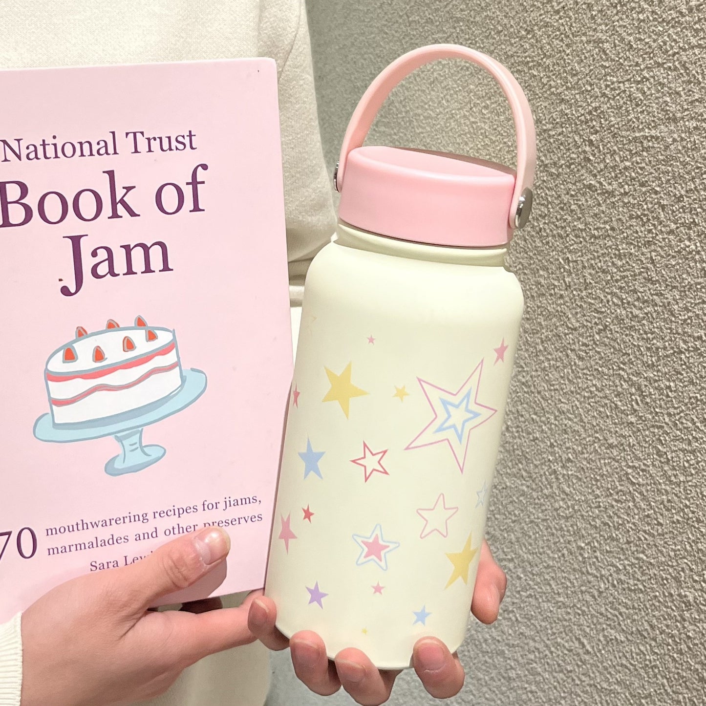 Damen Isoliertrinkflasche mit stylischem Sternenmotiv Brehn