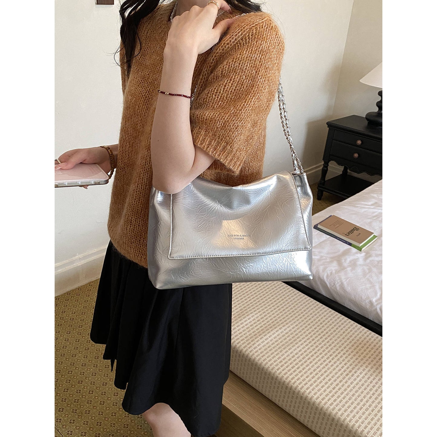 Chic Faltüber Schultertasche Brehn