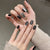 Glänzendes Nagelset Brehn