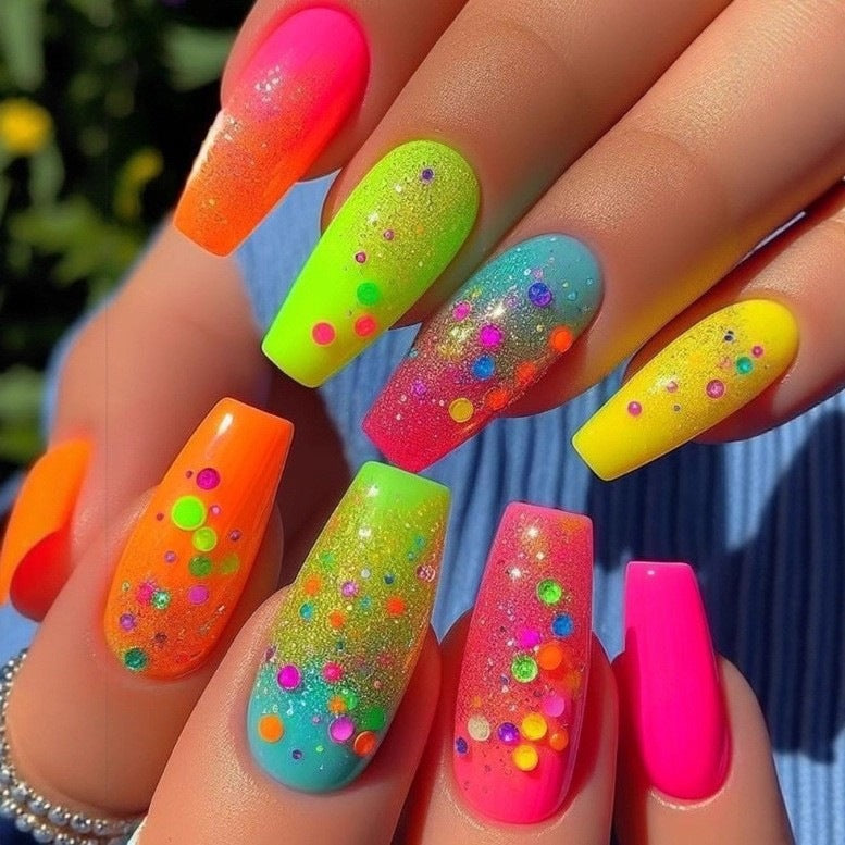 Kunstvolle 3D Nagelkunst Brehn
