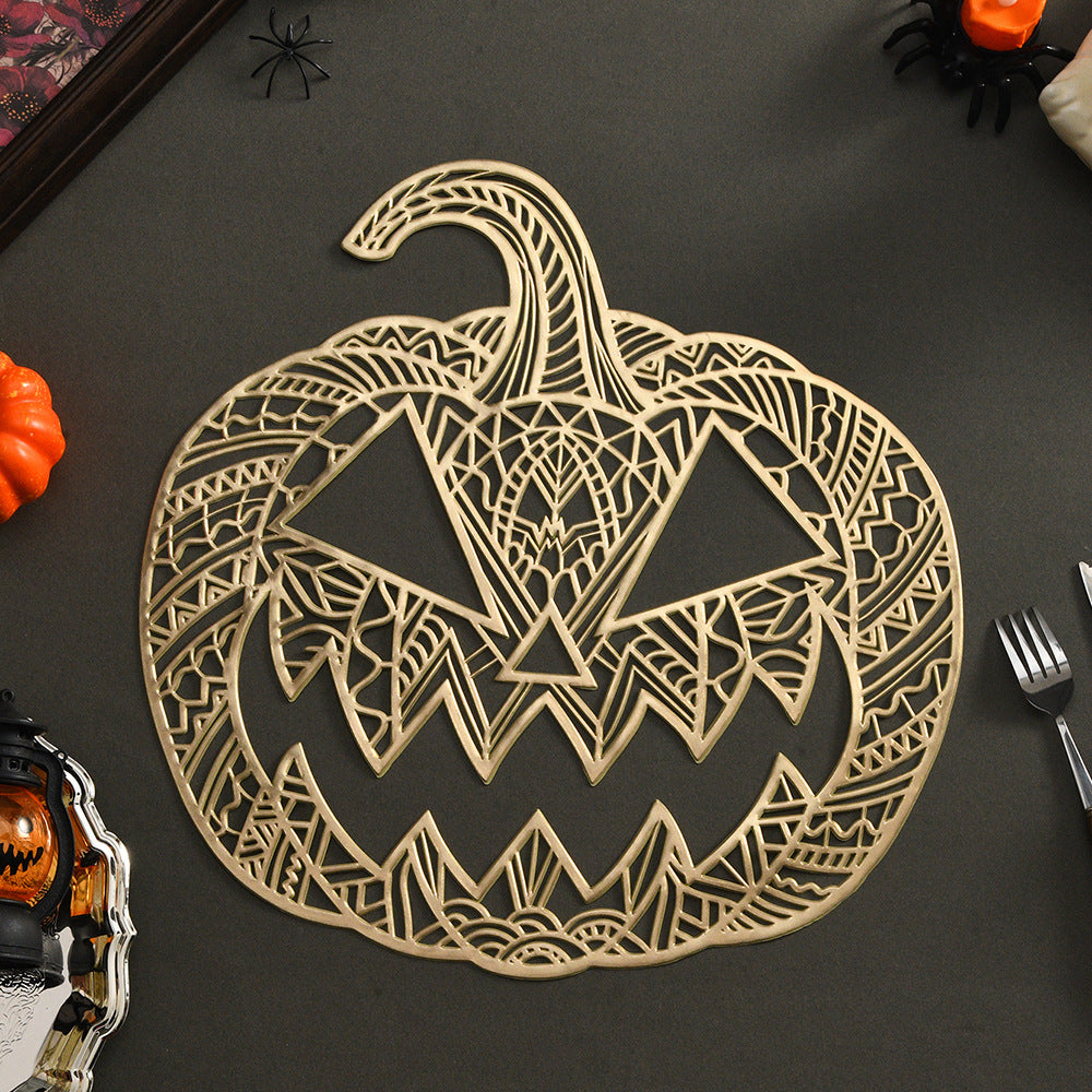 Filigranes Kürbis-Tischplätzchen aus hitzebeständigem Kunststoff für Halloween-Tischdeko