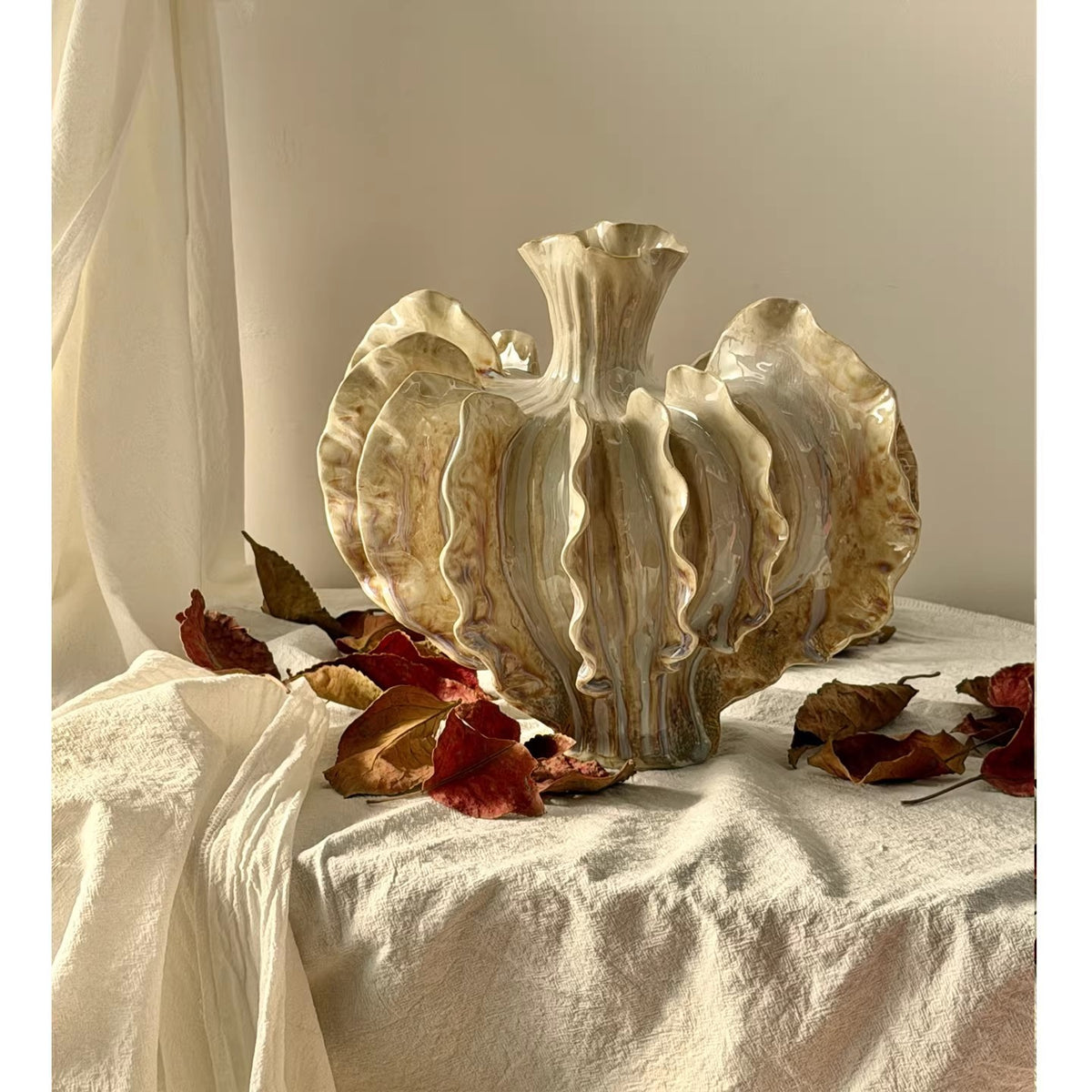 Zeitgenössische dekorative schaleninspirierte Vase