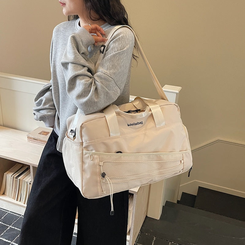 Vielseitige Reisetasche mit mehreren Fächern Brehn