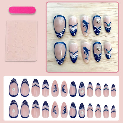 Kunstnagelset mit aufwendigen floralem und buntem Desig Brehn