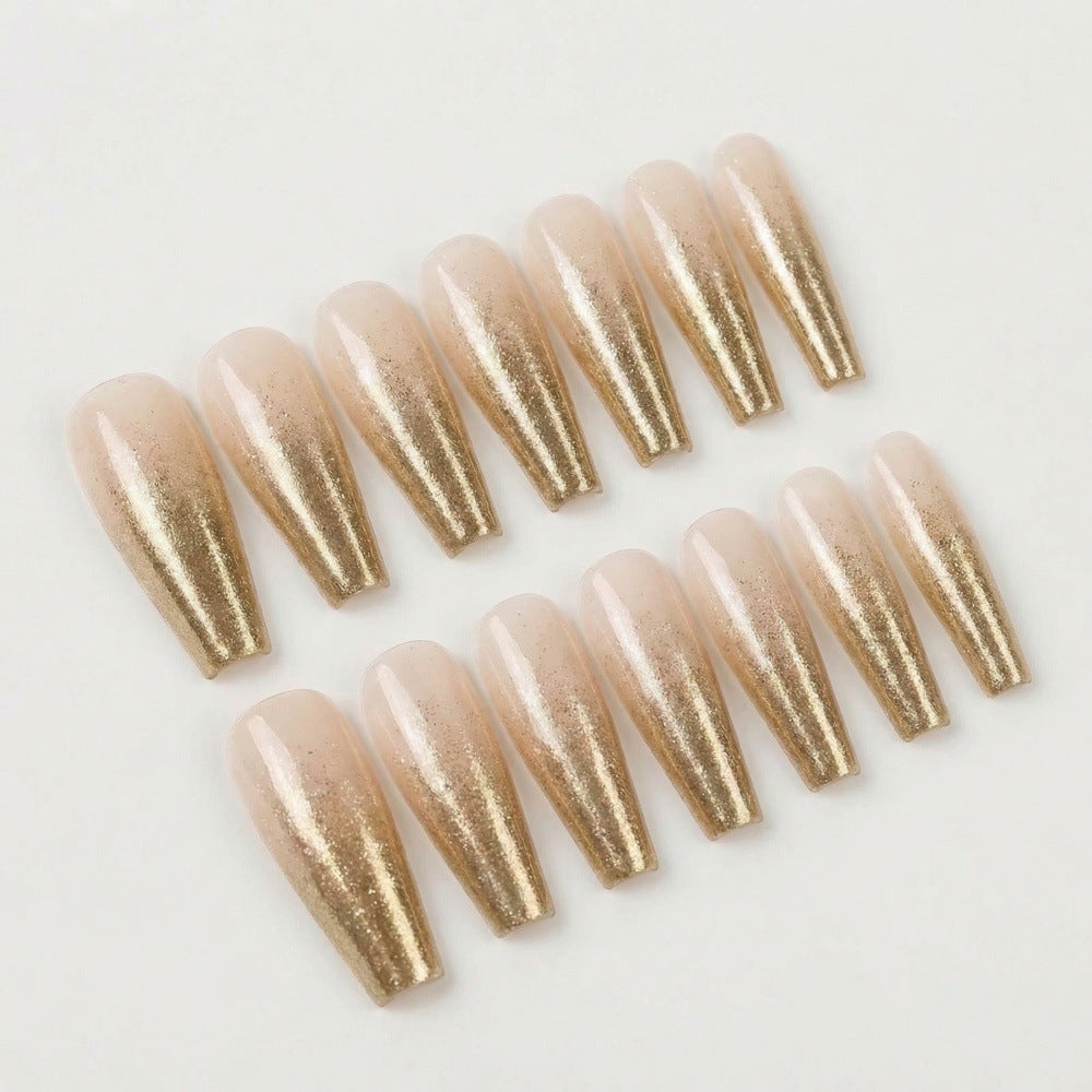 Kunstnägel mit elegantem Glitzer-Gradient Brehn