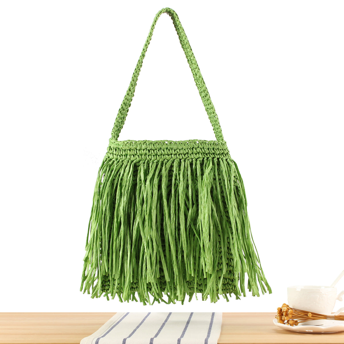 Trendige Strohtasche mit Fransigem Design Brehn