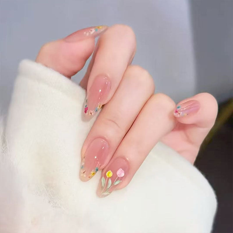 Dekorative Nagelkunst Brehn