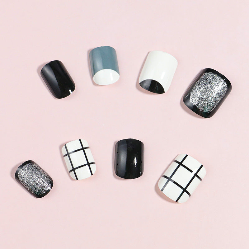 Künstlerisches Press-On-Nagelset mit modernen geometrischen Designs Brehn