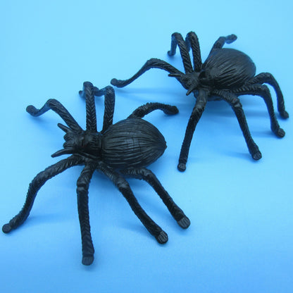 Realistische gruselige Krabbelspinnen-Figurinen Brehn